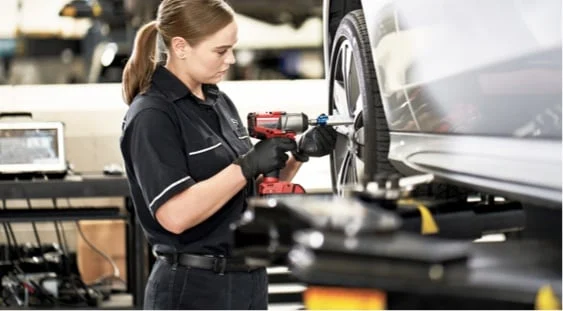 Expert Mercedes-Benz technicians at Albany Motorcars